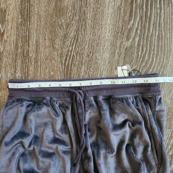 Daniel Buchler Velour Lounge Jogger Pants Size Small NWT - Picture 10 of 11